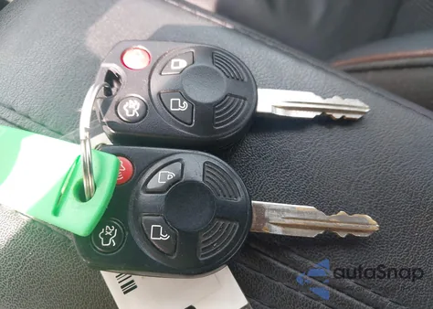 2010 Lincoln Mkz из США, поврежденный, VIN 3LNHL2GC8AR609484